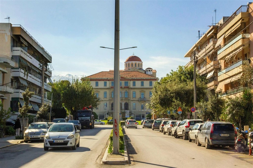 na-prodej-zrekonstruovany-a-kompletne-zarizeny-apartman-v-centru-mesta-chania-kreta-recko