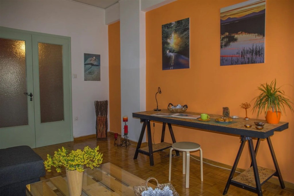 na-prodej-zrekonstruovany-a-kompletne-zarizeny-apartman-v-centru-mesta-chania-kreta-recko