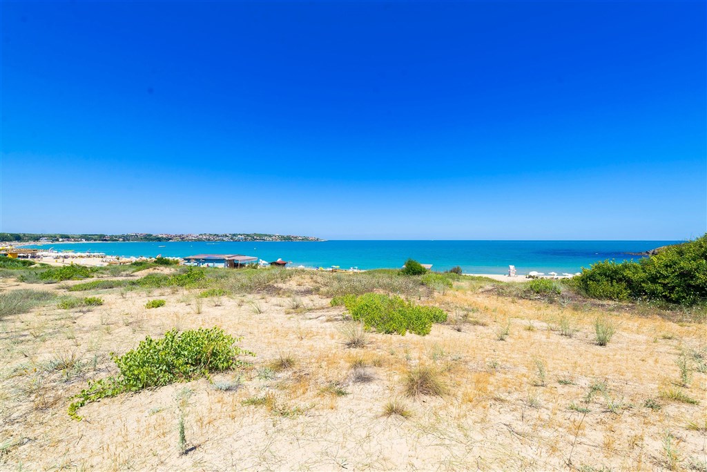 na-prodej-velmi-pekny-a-moderni-apartman-s-jednou-loznici-par-metru-od-more-a-plaze-sozopol-bulharsko