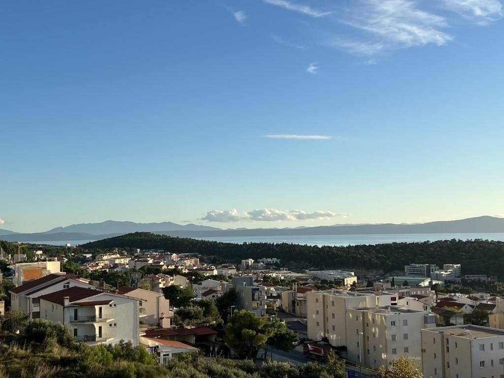 nova-vila-s-bazenem-a-nadhernym-vyhledem-na-more-oblast-makarska-chorvatsko