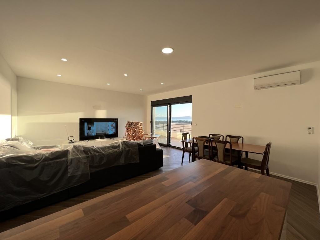 nova-vila-s-bazenem-a-nadhernym-vyhledem-na-more-oblast-makarska-chorvatsko