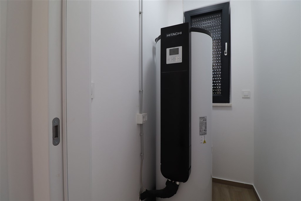 na-prodej-novy-moderni-dum-se-zahradou-a-bazenem-v-blizkosti-more-srima-chorvatsko