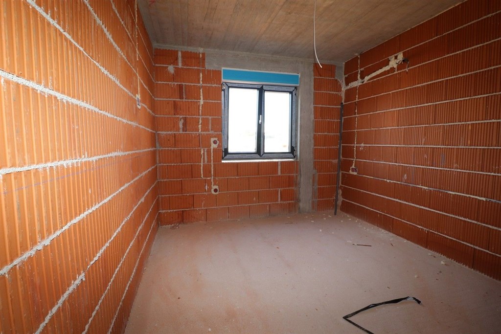 na-prodej-novy-moderni-apartman-se-2-loznicemi-a-velkou-terasou-vodice-chorvatsko