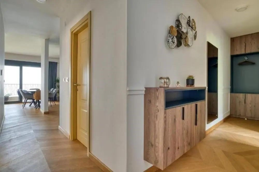 na-prodej-prostorny-apartman-4-kk-s-terasou-a-panoramatickymi-vyhledy-v-budve-sveti-stefan-cerna-hora