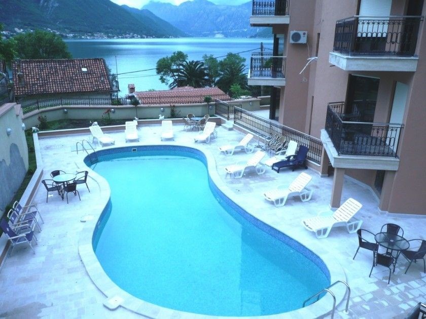 na-prodej-apartman-se-dvema-loznicemi-pobliz-more-v-kotoru-cerna-hora