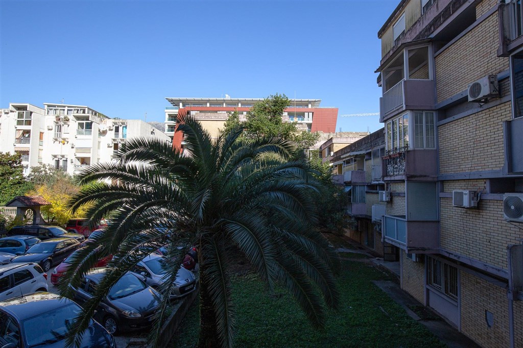 na-prodej-prostorny-apartman-v-samem-srdci-budvy-v-blizkosti-stariho-mesta-a-plaze-cerna-hora