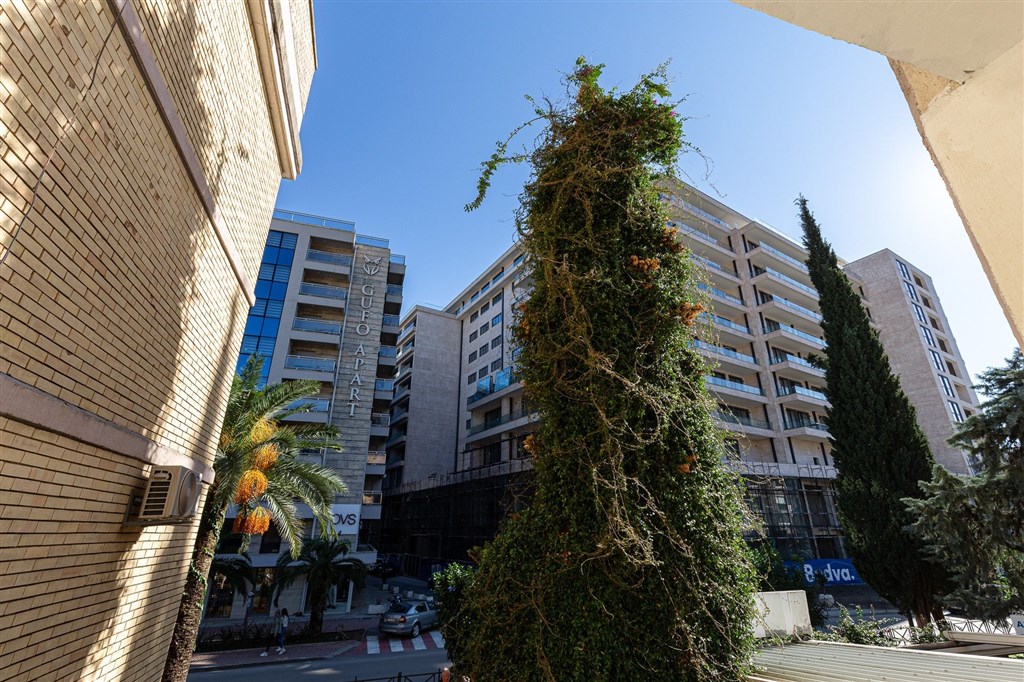 na-prodej-prostorny-apartman-v-samem-srdci-budvy-v-blizkosti-stariho-mesta-a-plaze-cerna-hora