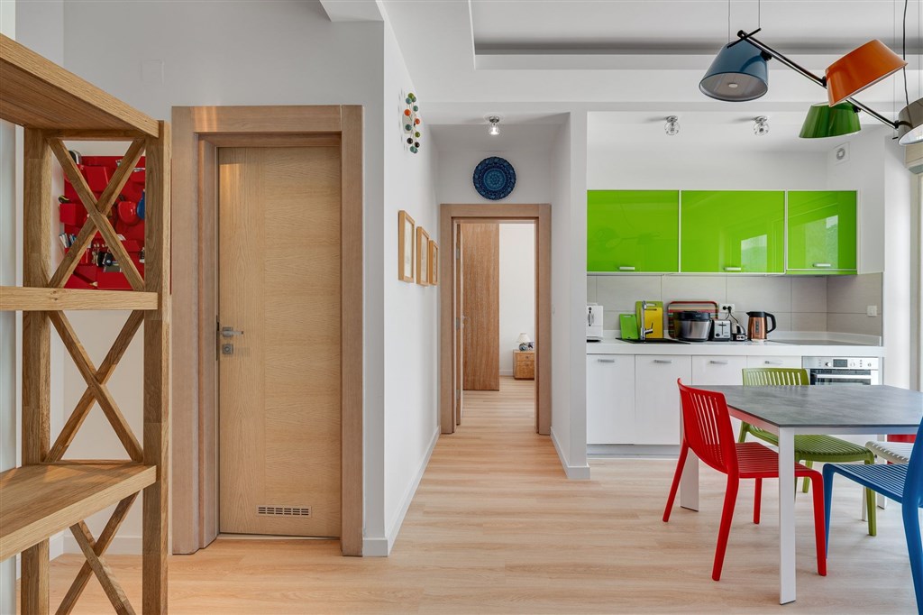 na-prodej-moderni-triloznicovy-apartman-v-zatoce-kotorske-s-panoramoatickym-vyhledem-na-more-kotor-cerne-hora