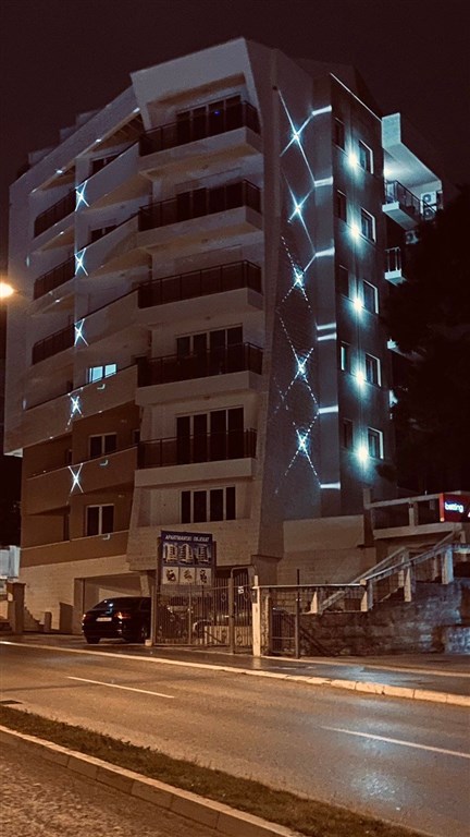 na-prodej-triloznicovy-apartman-v-becici-cerna-hora