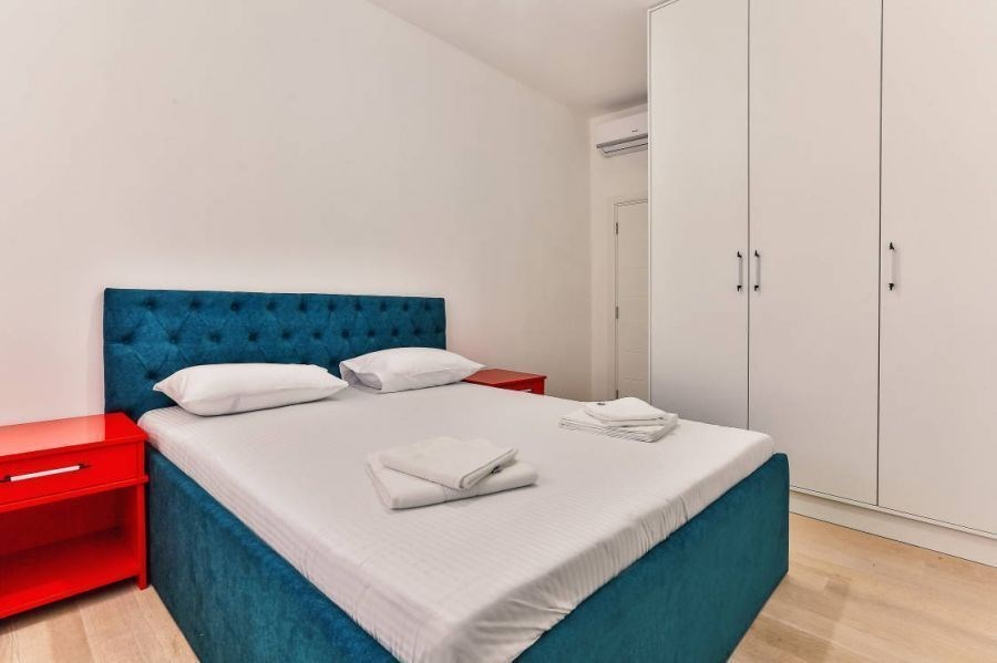 na-prodej-triloznicovy-apartman-v-becici-cerna-hora