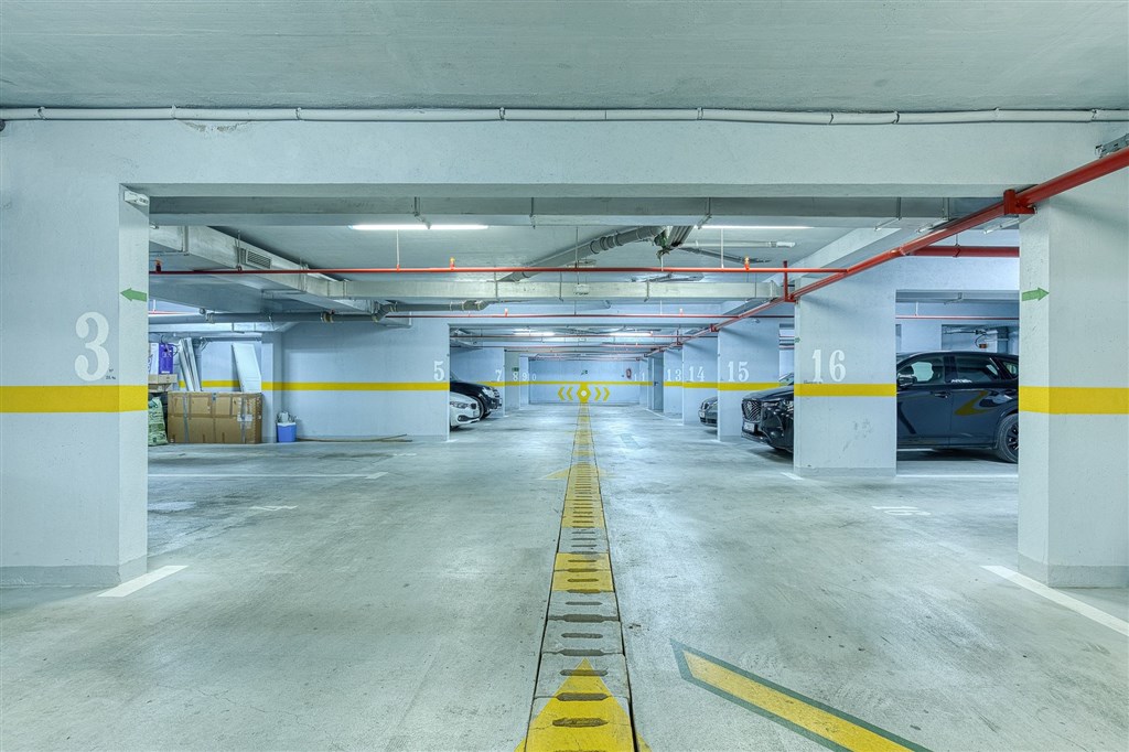 k-prodeji-moderni-zarizeny-byt-3-kk-s-balkonem-v-klidne-lokalite-budvy-cerna-hora