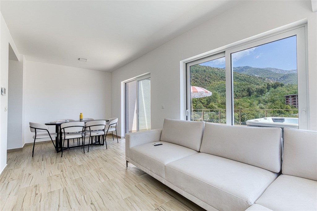 na-prodej-luxusni-apartman-v-becici-cerna-hora