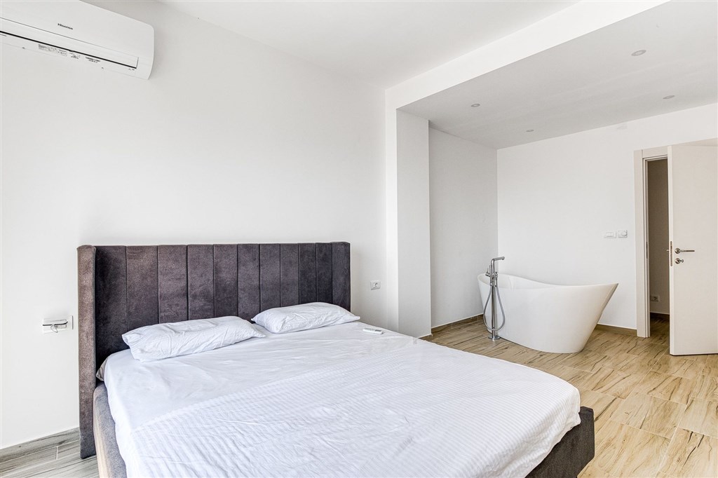 na-prodej-luxusni-apartman-v-becici-cerna-hora