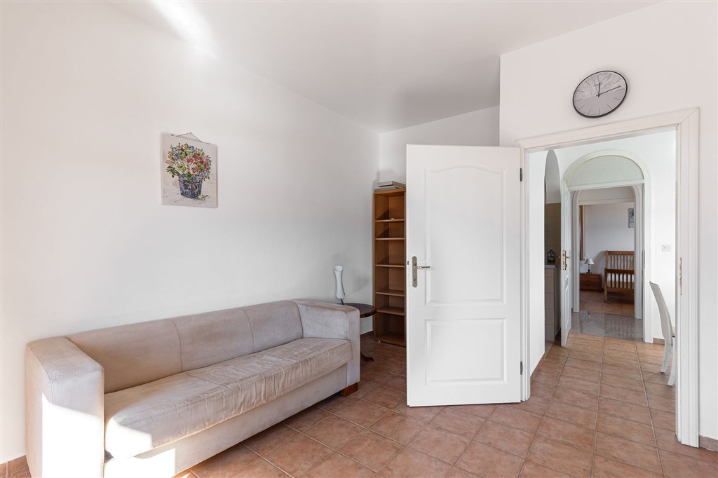 na-prodej-utulny-apartman-u-more-s-terasou-a-uzasnym-vyhledem-na-more-v-bigovo-cerna-hora