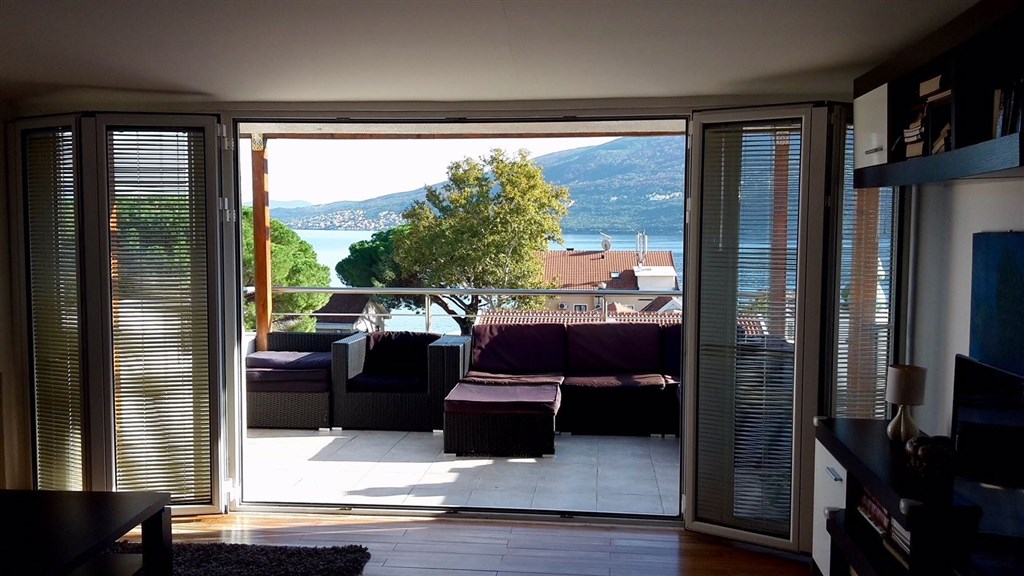 na-prodej-vzdusny-penthouse-v-denovici-herceg-novi-cerna-hora