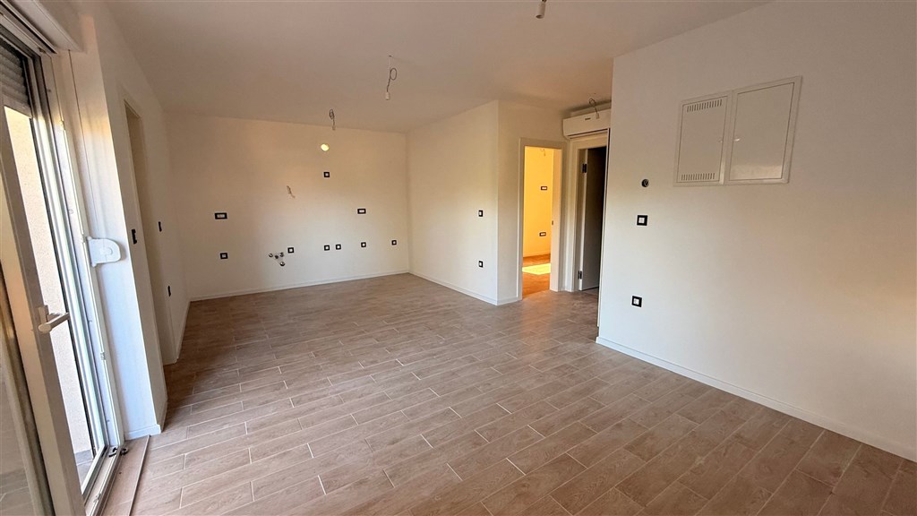 na-prodej-pekny-apartman-se-dvema-loznicemi-v-novostavbe-v-blizkosti-more-ostrov-vir-chorvatsko