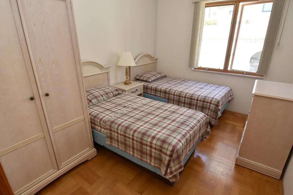 na-prodej-apartmanovy-dum-v-1-rade-od-more-murter-chorvatsko