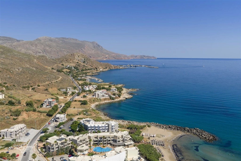 na-prodej-nove-postavena-rezidence-u-more-s-uzasnym-vyhledem-na-more-v-kissamosu-kreta-recko