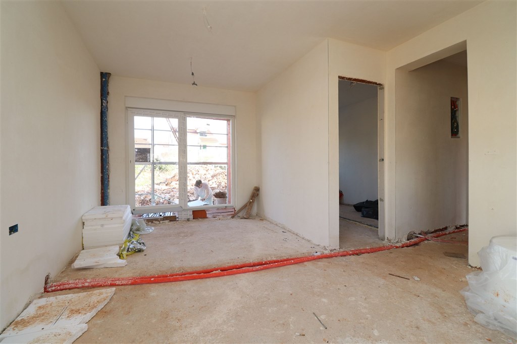 na-prodej-novy-apartman-s-dvorkem-v-blizkosti-more-vodice-chorvatsko