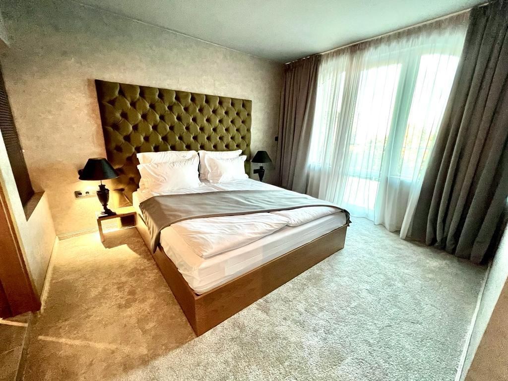 na-prodej-premiovy-hotel-u-more-par-kroku-od-plaze-carevo-bulharsko