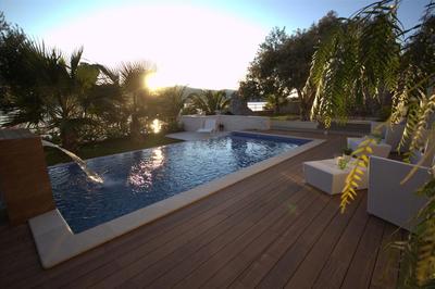 Luxusní vila s bazénem a výhledem na moře, oblast Trogir, Chorvatsko