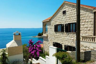 Apartmánový dům s nádherným výhledem na moře, ostrov Brač, Chorvatsko