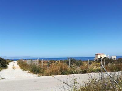Pozemek s výhledem na hory a moře, Kréta, Řecko
