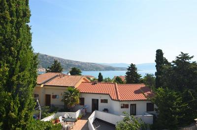 Řadový rodinný dům s výhledem na moře, Krk, Chorvatsko