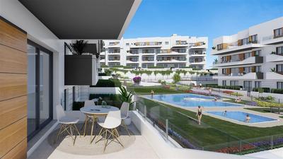Nový atraktivní apartmán v komplexu s bazény, Alicante, Španělsko
