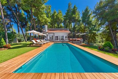 Elegantní a moderní vila s bazénem a zahradou, Chalkidiki, Řecko