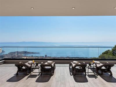 Prodej: luxusní vila s bazénem a výhledem na moře, Makarská,Chorvatsko
