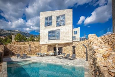 Na prodej nová luxusní vila s výhledem na moře, Karlobag, Chorvatsko