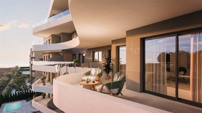 Na prodej apartmán se 3 ložnicemi blízko moře, Alicante, Španělsko