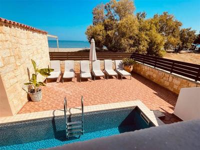 Na prodej komplex 4 luxusních vil přímo u pláže, Kréta, Řecko