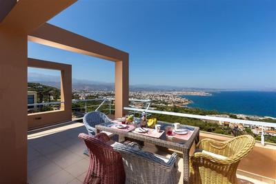 Na prodej 2 přepychové vily s výhledem na moře, Kréta, Řecko
