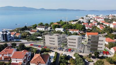 Na prodej nový apartmán se střešní terasou, Sukošan, Chorvatsko