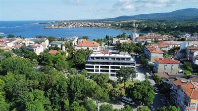 Na prodej nový apartmán v 1. řadě od moře v malebné obci Carevo, Bulharsko