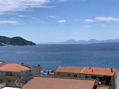 Na prodej apartmánový dům s panoramatickým výhledem na moře, Igrane, Chorvatsko