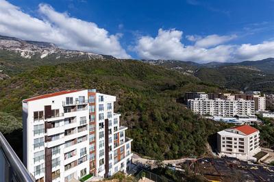 Na prodej dvouložnicový morderní apartmán v Běčiči, Černá Hora 
