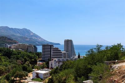 Na prodej luxusní apartmán v Bečiči , Černá Hora 